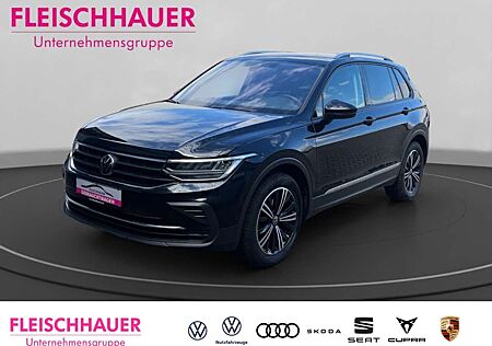 VW Tiguan Volkswagen Active 1.5 TSI Life Navi Rückfahrkamera
