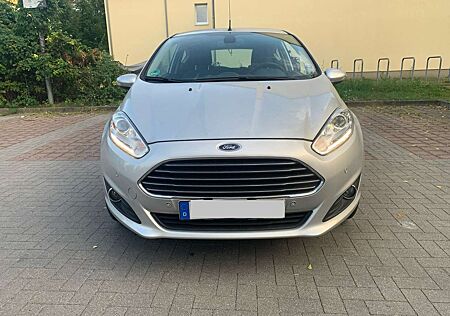 Ford Fiesta gebraucht kaufen Ford Fiesta 1.0 EcoBoost Start-Stop Titanium