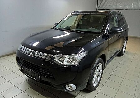 Mitsubishi Outlander ClearTec Invite 4WD