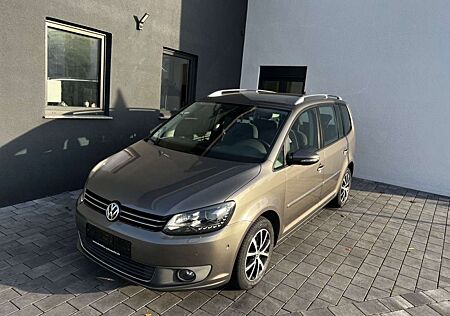 VW Touran Volkswagen Highline BMT 2.0 TDI/7Sitzer/AHK/Bi-Xenon