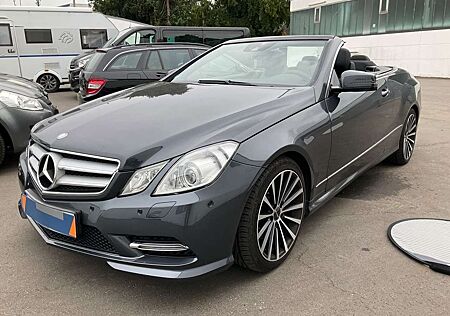 Mercedes-Benz E 200 CGI BlueEfficiency "Klima+Leder+Navi"