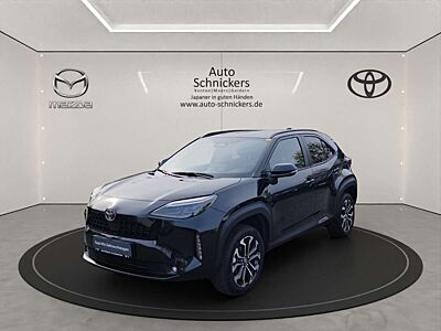 Toyota Yaris Cross Teamplayer+WINTER-P+GJ-RÄDER !!