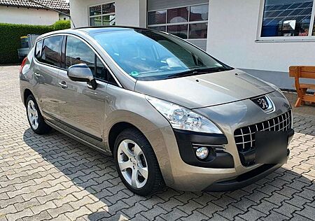 Peugeot 3008 HDi FAP 165 Automatik Business-Line