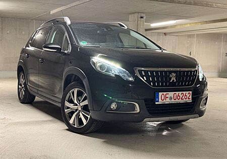 Peugeot 2008 Allure HDI*CarPlay*Panorama*Kamera*Leder