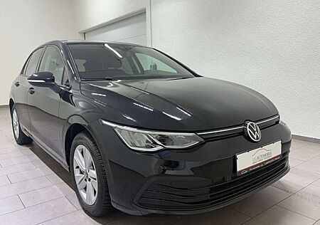VW Golf Volkswagen VIII Lim. Life*LED*NAVI*ACC*