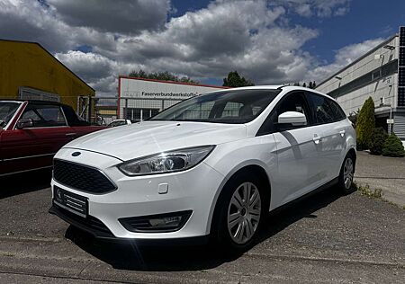 Ford Focus Business1,5 TDCi* Klima*1.Hand*Gepflegt*Euro6*Navi