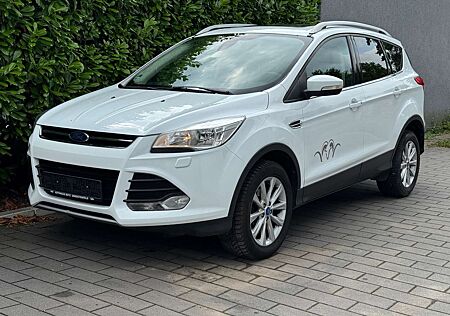 Ford Kuga Titanium *Navi*el. Heckklappe*PLANO*AHK*