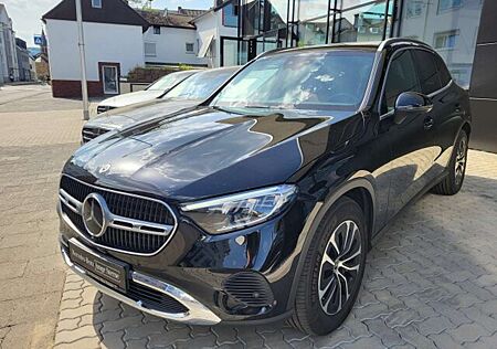 Mercedes-Benz GLC 220 d 4MATIC AVANTGARDE Exteriur/PTS/RFK/SHZ