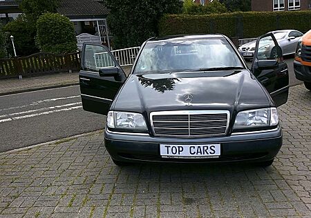 Mercedes-Benz C 180 Elegance