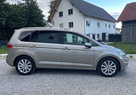 VW Touran Volkswagen 1.4 TSI * 150 PS * Highline * HU Neu * 1a Zustand