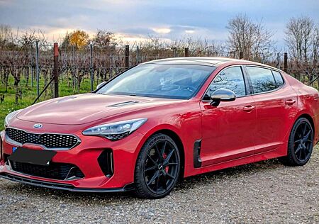 Kia Stinger GT mit Bastuck Abgasanlage