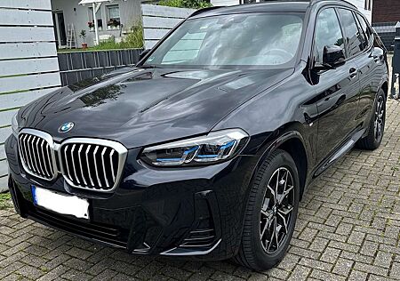 BMW X3 xDrive20i Laser AHK Werksgarantie M-Paket