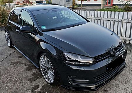 VW Golf Volkswagen 1.2 TSI BlueMotion Technology DSG Allstar