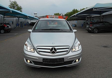 Mercedes-Benz B 200 Turbo (245.234)/KLIMA/NAVI