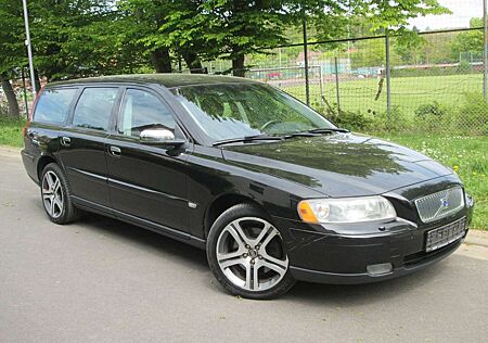 Volvo V70 2.4 Kinetic 7 Sitze Benziner Euro 4