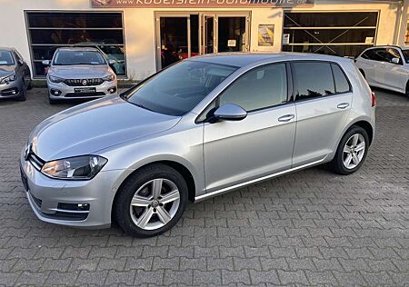 VW Golf Volkswagen VII 1.2 TSI Comfortline Standheizung