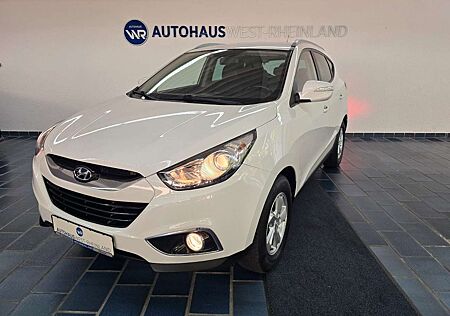 Hyundai ix35 Style 2WD 2,0Ltr.-120kW*LEDER*NAVI*TEMP*SH*