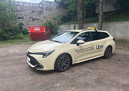 Toyota Corolla Taxi TS Hybrid 1.8 Team D Technik Paket