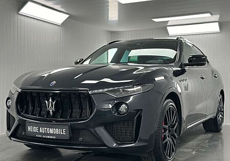 Maserati Levante GTS Q4 3.8 V8 21 Zoll Carbon Panorama