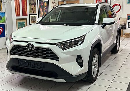 Toyota RAV 4 4 4x2 Comfort LED Kamera SzHz Garantie MwSt