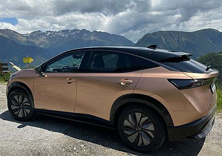 Nissan Ariya 87 kWh e-4ORCE AWD Evolve Pack + AHK + Leder