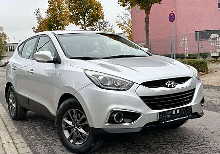 Hyundai ix35 1.6 GDI Comfort 2WD LED Winterräder 1.Hand