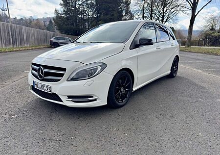 Mercedes-Benz B 180 (246.242)