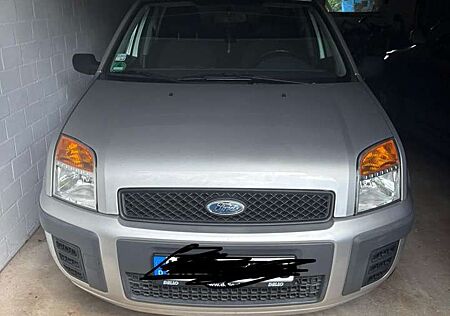 Ford Fusion 1.25 style