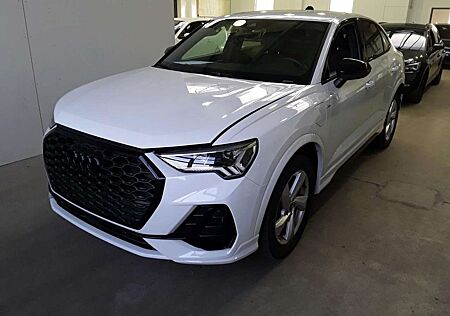 Audi Q3 45TFSIe 2x S LINE BLACK/ACC/360°/AMBI+/SONOS