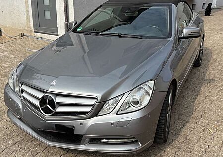 Mercedes-Benz E 500 E-Klasse Cabrio Cabrio V8 7G-TRONIC AMG VOLL !