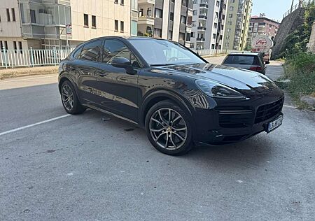 Porsche Cayenne Turbo S E-Hybrid