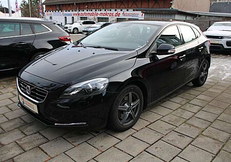Volvo V40 T2 Linje You! BiXenon Navigation Sitzhzg PDC AHK A