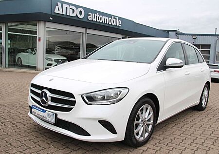 Mercedes-Benz B 180 d Progressive MBUX/Teilleder/Navi/Spurhalte