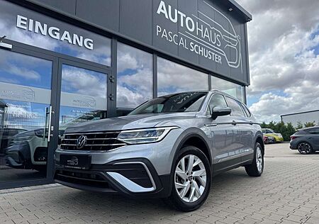 VW Tiguan Allspace Volkswagen Life 2.0 TDI/DSG/AHK/7-SITZER