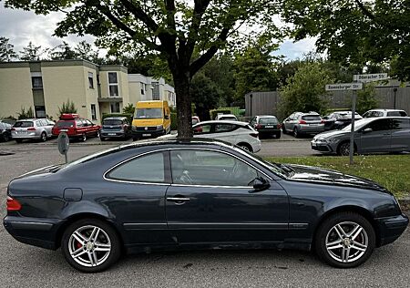 Mercedes-Benz CLK 200 Coupe Elegance