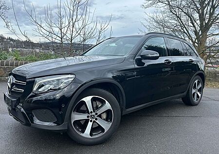 Mercedes-Benz GLC 220 d 4Matic 9G-TRONIC Night/Navi/R-Kam./Alu19"