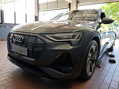 Audi e-tron 55 quattro S-Line MATRIX PANO B&O ACC 360