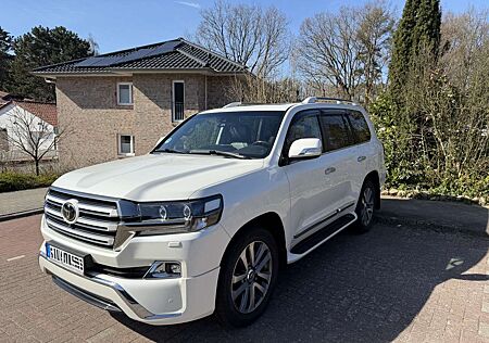Toyota Land Cruiser 200 V8 Diesel Executive