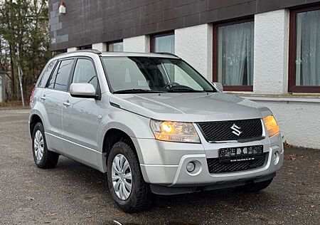 Suzuki Grand Vitara 2.0 / TÜV NEU / 1. HAND /