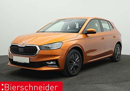 Skoda Fabia 1.0 TSI DSG Style AHK LED GRA KAMERA PLA