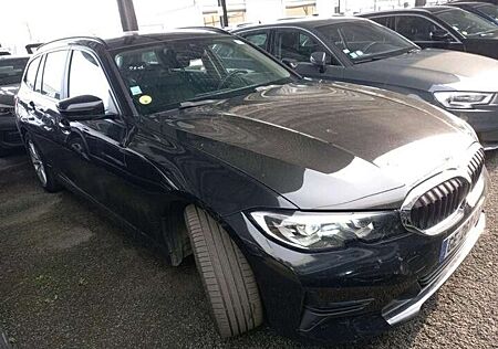 BMW 318 d Lounge Touring*LED*PDC*SHZ*Netto-15600€