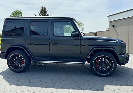 Mercedes-Benz G 63 AMG -NIGHT-PERFORMANCE-MATT SCHWARZ-1.HAND