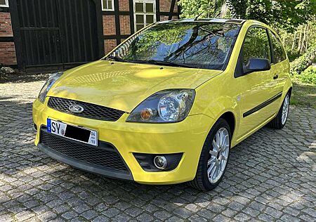 Ford Fiesta 1.4 Champ