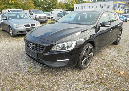 Volvo V60 Kombi Kinetic Aut. ~
