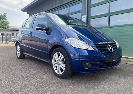 Mercedes-Benz A 170 Automatik PDC Navi Sitzheizung Bluetooth Scheckh.