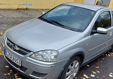 Opel Corsa 1.4 16V