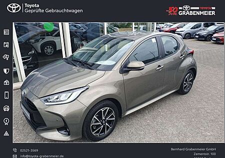 Toyota Yaris Hybrid 1.5 VVT-i Team Deutschland