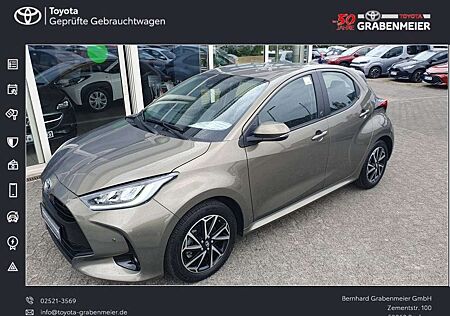 Toyota Yaris Hybrid 1.5 VVT-i Team Deutschland