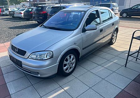 Opel Astra 1.6 Selection Automatik