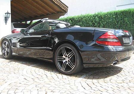 Mercedes-Benz SL 350 AUTOM. KEYLESS-GO 19"AMG COMAND XENON SITZBELÜF